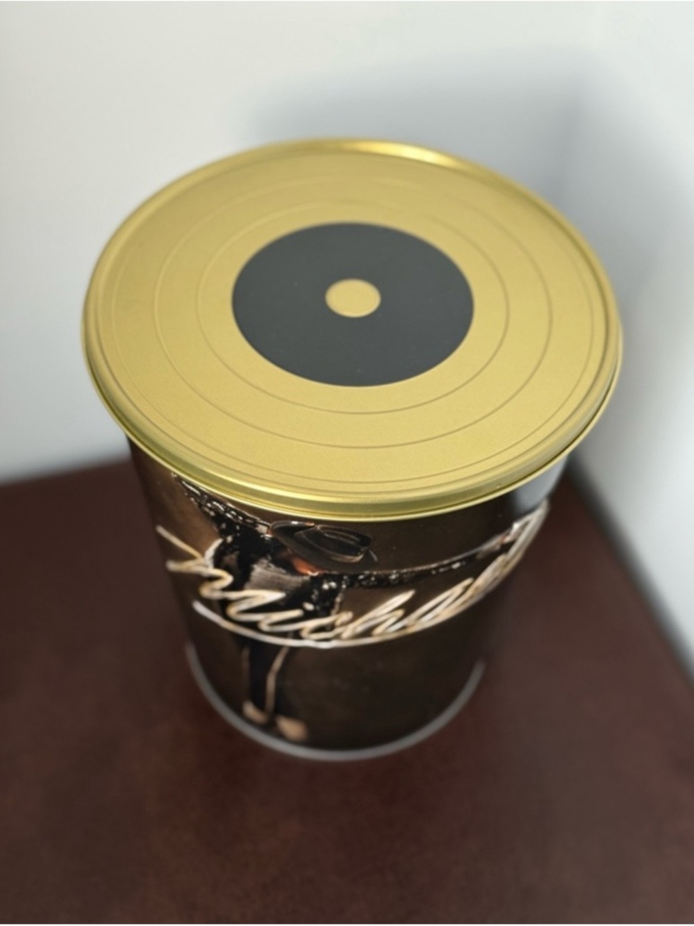Michael Jackson Signature Popcorn Tin - Black & Gold NWT - Picture 4 of 5